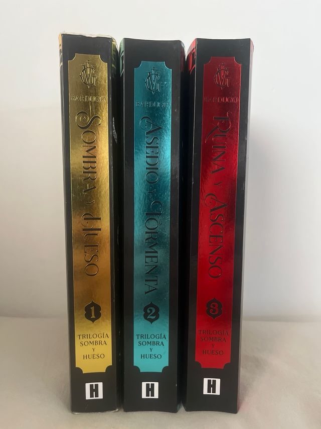 Trilogía Sombra y hueso