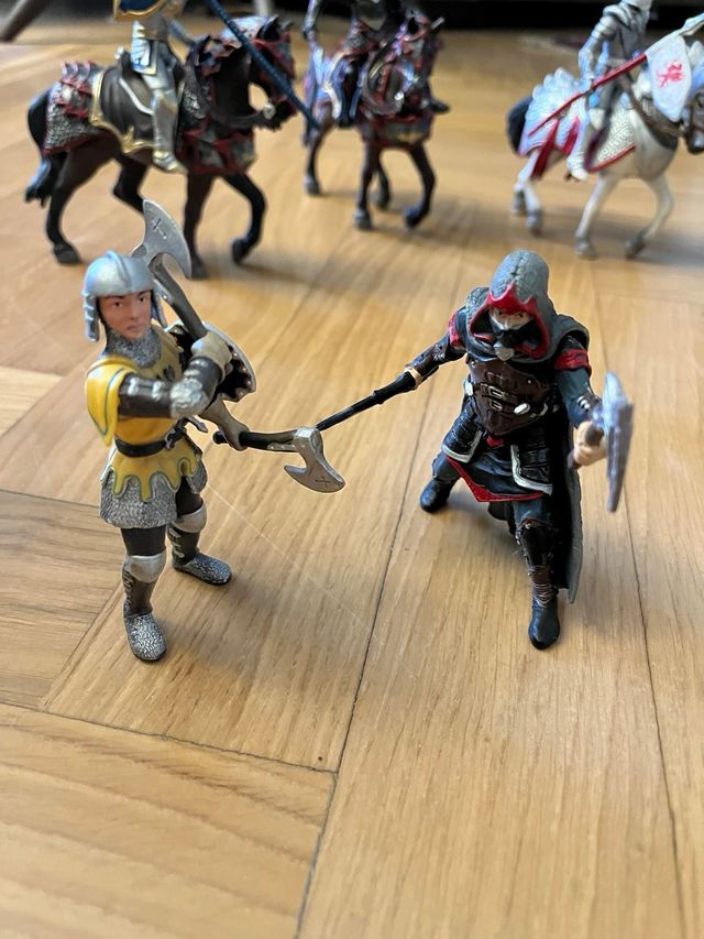 Lote 9 Figuras medievales Scleich