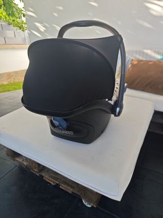 MaxiCosi + base Isofix easyfix
