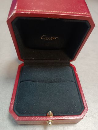 Estuche vintage de Cartier para anillo