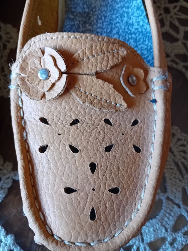 Náuticos color mostaza 40 piel