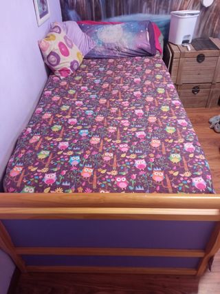 Dormitorio madera pinoniñ@