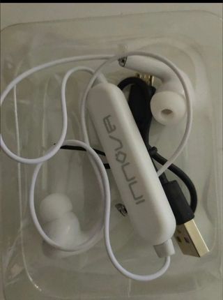 Auriculares, cascos
