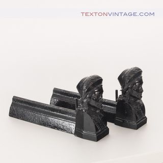 Morillos antiguos. Hierro colado. Francia, años 40