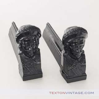 Morillos antiguos. Hierro colado. Francia, años 40