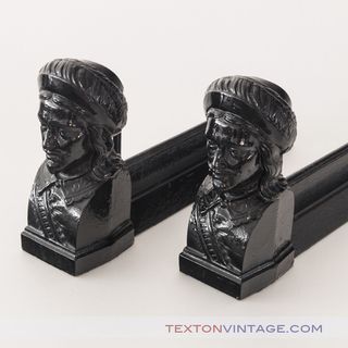 Morillos antiguos. Hierro colado. Francia, años 40