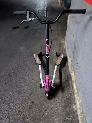 PATINETE DE TRES RUEDAS TRYWIL