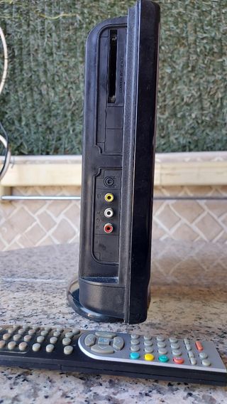 TELEVISIÓN 16 PULGADAS