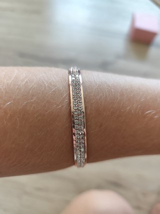 Pack de reloj y una pulsera para salir