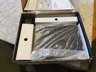 Receptor satélite Engel RS8100Y