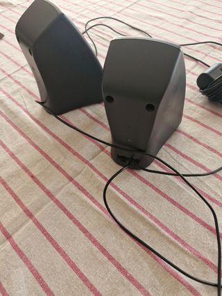 Altavoces Logitec