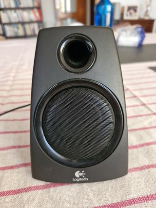 Altavoces Logitec