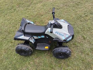 Quad eléctrico infantil FeBER