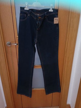 Pantalón vaquero sin estrenar 