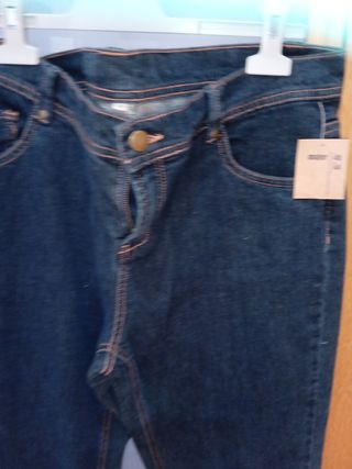 Pantalón vaquero sin estrenar 