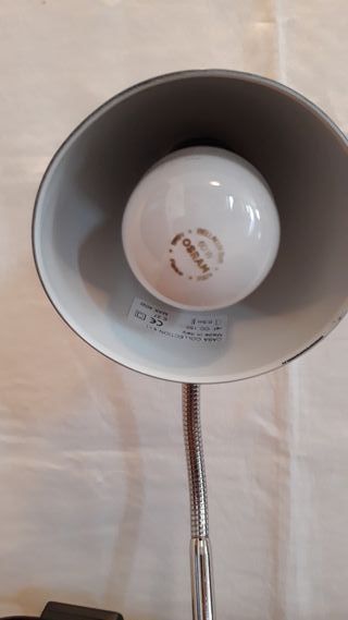 lampada da scrivania vintage nera