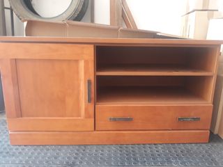 Mobiliario salón comedor madera