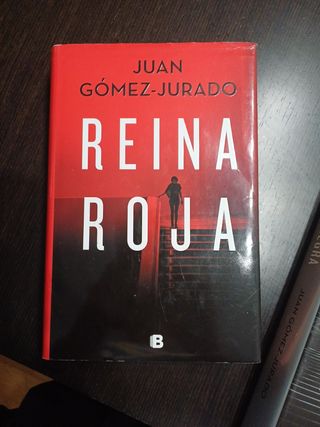 Reina Roja/ Loba negra