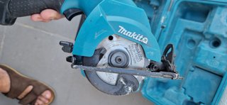 Sierra makita a batería