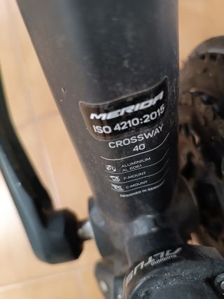 Bicicleta Merida Crossway 40 trekking 