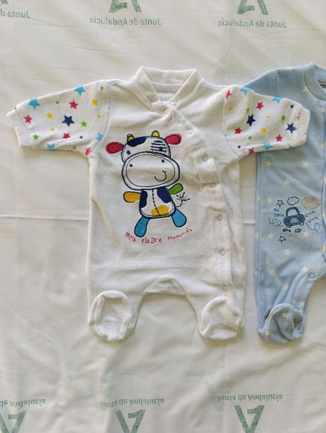 Lote tres pijamas bebé recién nacido