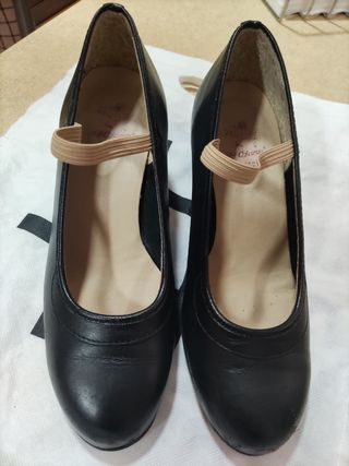 Zapatos de flamenco