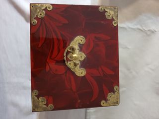 Caja de musica/joyero chino años 70