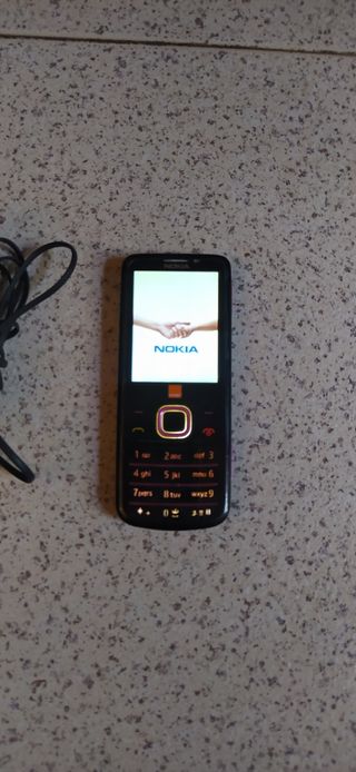 Movil...Nokia 6700 Classic...
