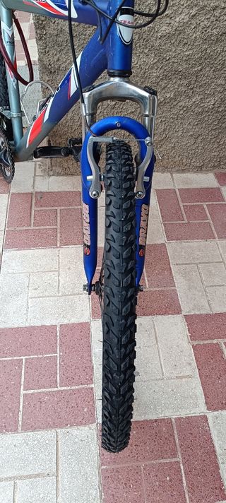 Bicicleta MTB talla M ruedas 26