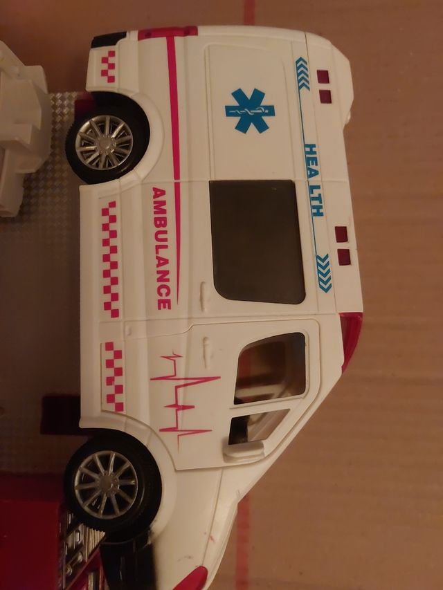Coche ambulancia