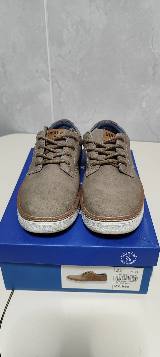Zapatos vestir niño Talla 32