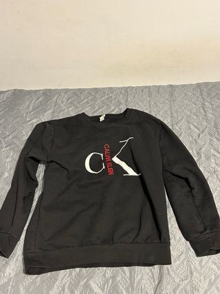 Sudadera negra