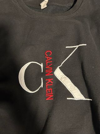 Sudadera negra