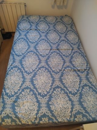 Somier y colchón 105 cm