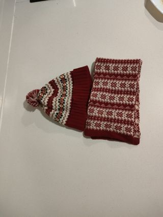 Gorro y bufanda