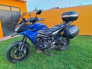 Se vende o se cambia YAMAHA MT09 TRACER
