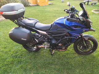 Se vende o se cambia YAMAHA MT09 TRACER