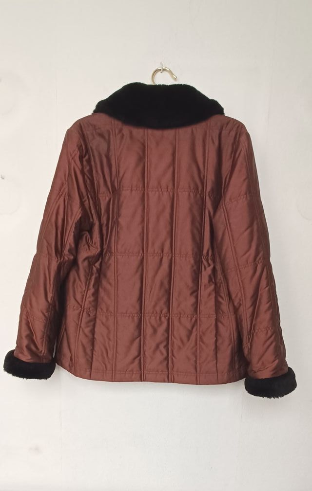 Chaqueton Acolchado Cuello Piel T40