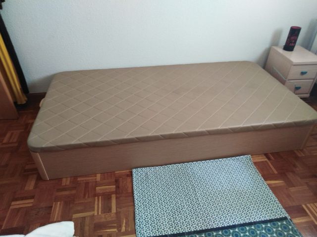 Canapé 1.05*2 metros