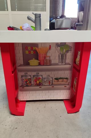 Cocinita Smoby de juguete con complementos