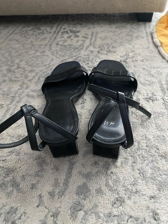 Sandalia tacon H&M