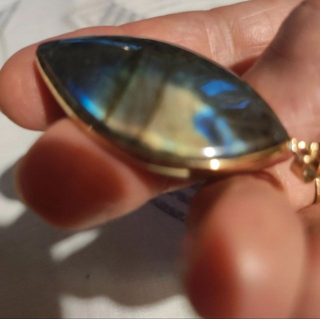 Colgante de Labradorita