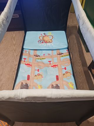 Cuna de viaje