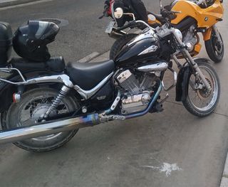 Suzuki intruder 250lc