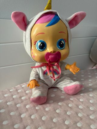 Bebe lloron unicornio