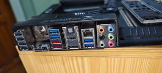 placa base sabertooth z87 cpu i7-4790k    rom 8gb