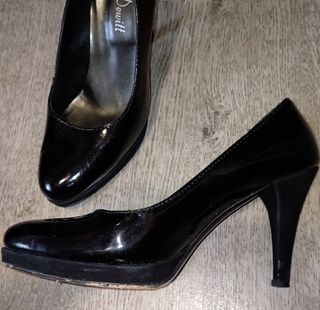 Scarpe décolleté vernice nera vera pelle