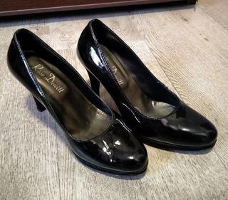 Scarpe décolleté vernice nera vera pelle