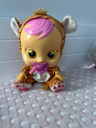 Bebe lloron tigre. 