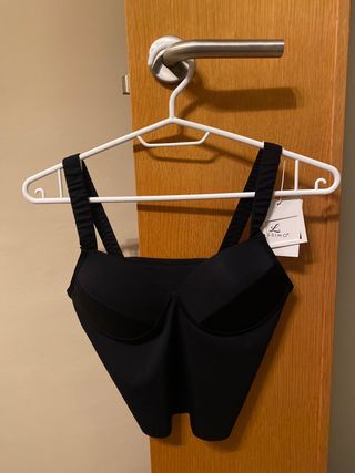 Top de vestir negro
